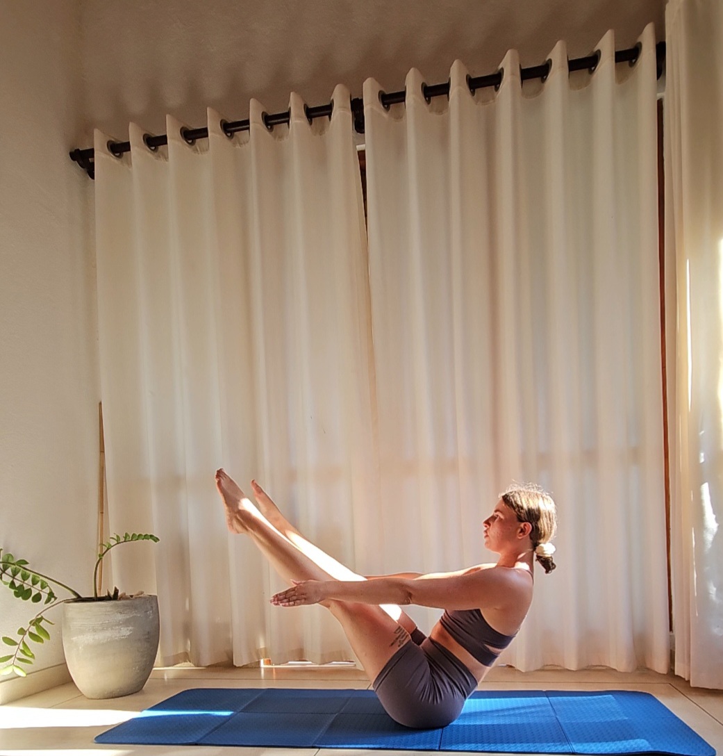 Alena beim Pilates-Training